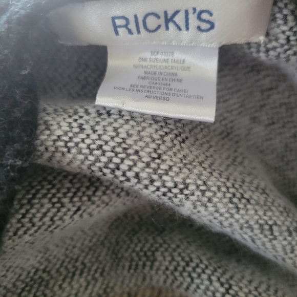 Rickis poncho - Picture 3 of 3